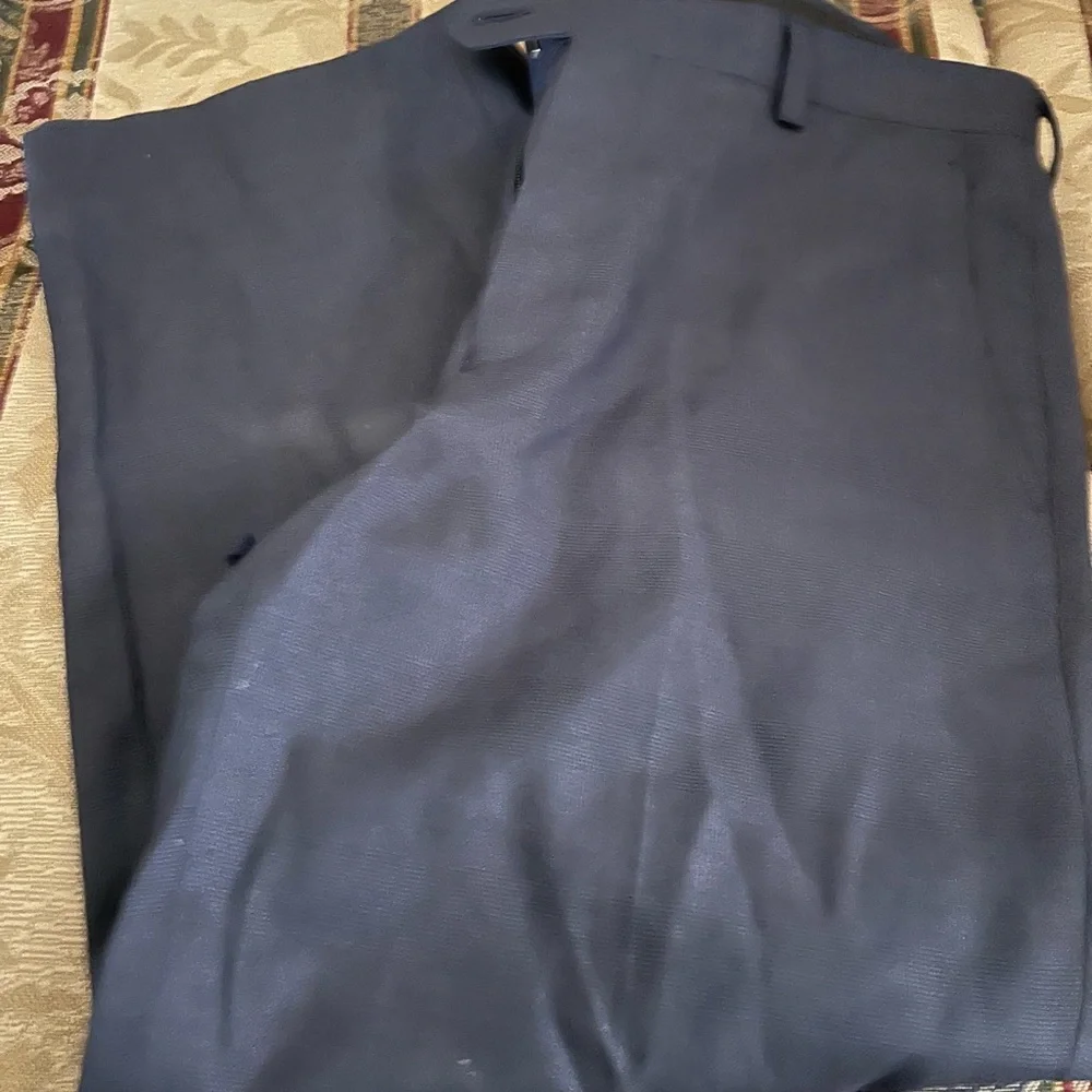 Boys Ralph Lauren navy blue suit.  With dress shirt.  Size 10r - Picture 3 of 17